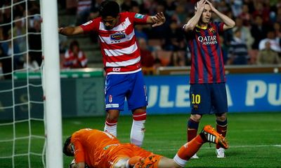 Messi tịt ngòi, Barca thua sốc trước đội chiếu dưới Granada