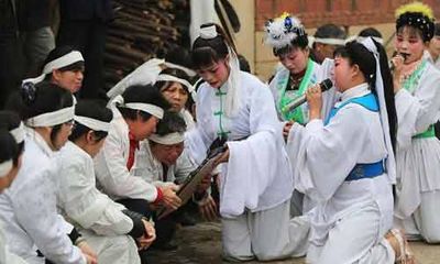 Độc đáo nghề khóc thuê đám ma tại Trung Quốc