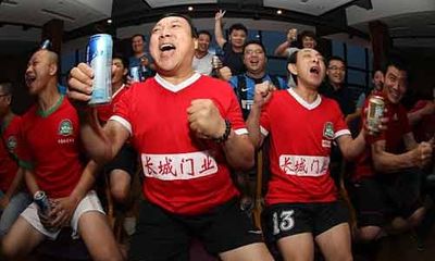 Thức khuya xem World Cup, ba người Trung Quốc đột tử 