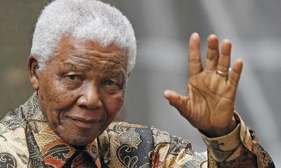 Đau lòng trước sự ra đi của cố Tổng thống Mandela