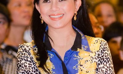 Mẹ chồng Hà Tăng: Nữ đại gia U40 sành điệu, quý phái