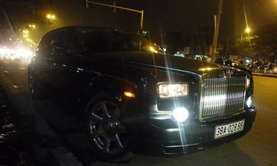 Bí ẩn siêu xe Rolls Royce Phantom Rồng 35 tỷ của đại gia Hà Tĩnh