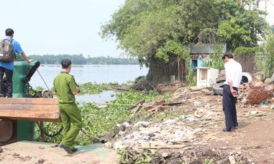 Liên tiếp phát hiện 2 thi thể nam giới trên sông Sài Gòn