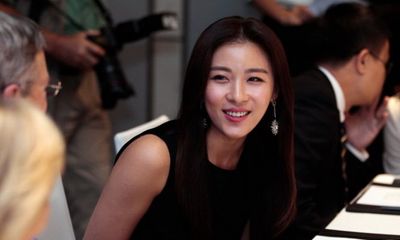 Ha Ji Won rạng rỡ tự tin chinh phục người hâm mộ Việt