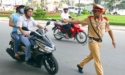 Cảnh sát giao thông có được truy đuổi người vi phạm?