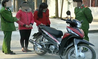 Đánh mất iphone 5, hai nữ sinh cấp 3 rủ nhau trộm xe máy