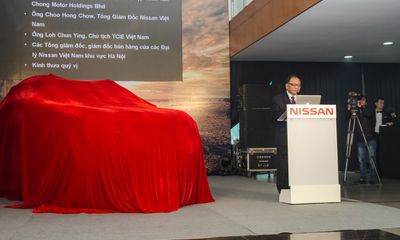 Nissan Navara NP300 ra mắt: Sự trở lại của 
