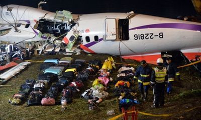 Tìm thấy 40 thi thể vụ máy bay Đài Loan rơi xuống sông