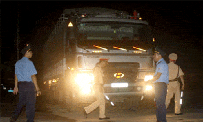 Thực hư chuyện “CSGT Hòa Bình dẫn xe tải trốn trạm cân”