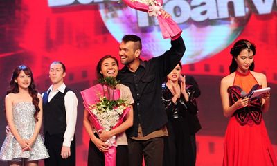 Bước nhảy hoàn vũ 2015: Angela Phương Trinh đạt số điểm kỷ lục