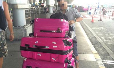 Hành khách lại tố bị rạch hành lý ở sân bay Tân Sơn Nhất