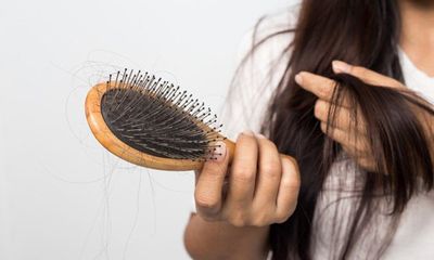Những sai lầm khi gội đầu khiến tóc bạn mỏng yếu và dễ gãy rụng
