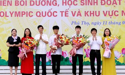 Phú Thọ tổ chức khen thưởng giáo viên, học sinh đoạt giải các kỳ thi Olympic quốc tế và khu vực