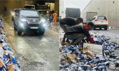 Đồng Nai: Hàng trăm thùng bia đổ xuống đường hầm chui, giao thông ùn tắc kéo dài