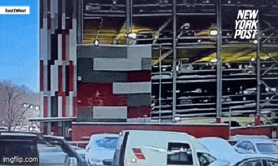 Video: Ô tô bất ngờ đâm bay lan can, lao từ trên tầng 4 bãi đỗ xe xuống đất