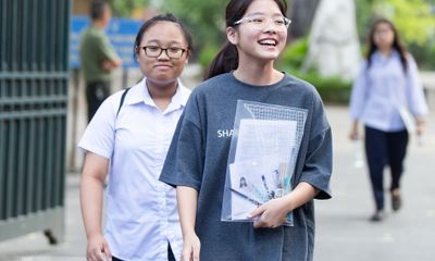 Chuyện học đường - Lệ phí và lịch thi thử vào lớp 10 của 3 trường chuyên THPT tại Hà Nội