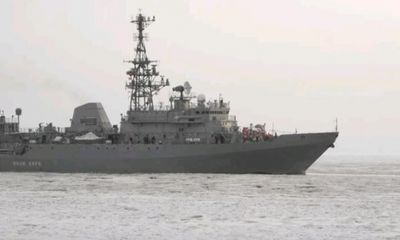 Tàu trinh sát Ivan Khurs của Nga bị tấn công ở Biển Đen