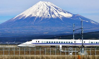 Nhật Bản: Nam tài xế kiện công ty đường sắt vì bị trừ 0,5 USD tiền lương