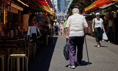 Nhật Bản lần đầu ghi nhận dân số trên 80 tuổi cao kỷ lục