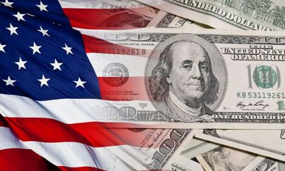 Nợ quốc gia Mỹ đạt mức kỷ lục, lần đầu tiên vượt 33 nghìn tỷ USD 