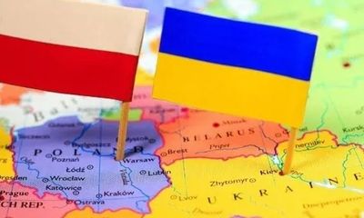 Quan chức Ba Lan nêu điều kiện tiên quyết giúp hàn gắn quan hệ với Ukraine