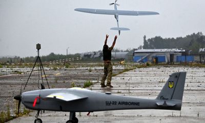 Chiến sự ngày càng “nóng”, Ukraine điều 2.000 UAV đối đầu trực tiếp với Nga