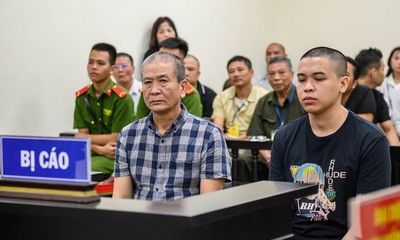 An ninh - Hình sự - Hà Nội: Hai cha con lĩnh án tù vì đánh chết người thợ xây