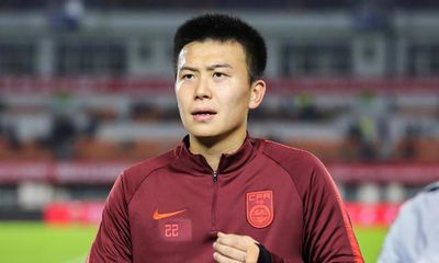 Nguyên nhân cựu cầu thủ U23 Trung Quốc nhảy lầu tự vẫn