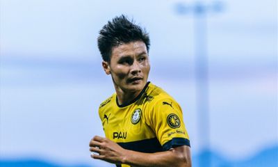 Tiếp tục không có tên trong danh sách thi đấu, tương lai Quang Hải tại Pau FC dần mờ mịt
