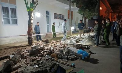 Hà Giang: Điều tra nguyên nhân vụ sập tường rào trường tiểu học, 4 người thương vong