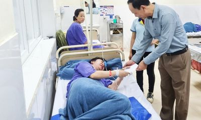 Hàng chục công nhân trong khu công nghiệp ở Quảng Ninh nhập viện nghi do ngộ độc khí
