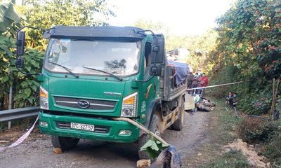 Xót xa thầy giáo ở Nghệ An bị xe tải cán tử vong cách nhà 20 m
