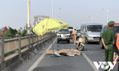 Tin tức tai nạn giao thông mới ngày 20/9: Đâm vào thành cầu Vĩnh Tuy, người đàn ông tử vong tại chỗ