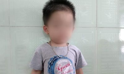 Vụ bé trai 2 tuổi bị bỏ rơi trước cổng Tuệ Tĩnh Đường: Diễn biến mới nhất