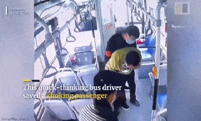 Video: Tài xế xe buýt nhanh trí cứu hành khách bị nghẹn thoát chết trong gang tấc