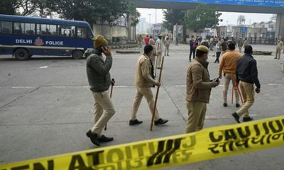 Phát hiện bom trong khu chợ hoa sầm uất tại Ấn Độ