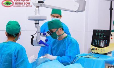 Bệnh viện Mắt Hồng Sơn: Ra mắt Quỹ từ thiện “Lê Thị Tuệ” - khám, mổ đục thủy tinh thể miễn phí