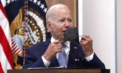 Tổng thống Joe Biden xét nghiệm âm tính với SARS-CoV-2