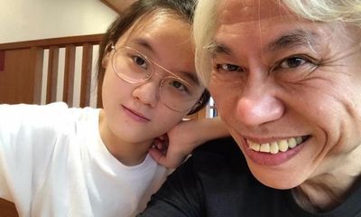 Vợ trẻ kém 40 tuổi của cố nhạc sĩ Lý Khôn Thành bị đuổi khỏi nhà, cấm dự tang lễ