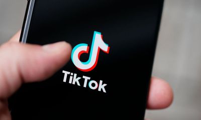 Bé trai 13 tuổi tử vong vì làm theo thử thách nguy hiểm trên TikTok