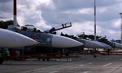 UAV chứa đầy chất nổ tấn công căn cứ không quân của Nga