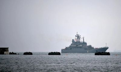 Căng thẳng Nga - Ukraine ngày 1/12: Hé lộ chiến thuật bảo vệ tàu ở Crimea của Nga