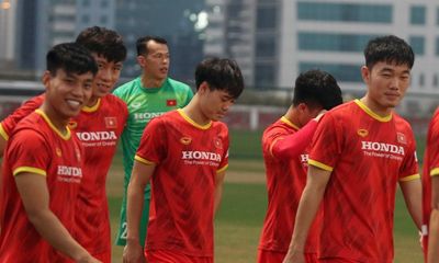 Tuấn Anh và Văn Toàn trở lại luyện tập cùng đội tuyển Việt Nam