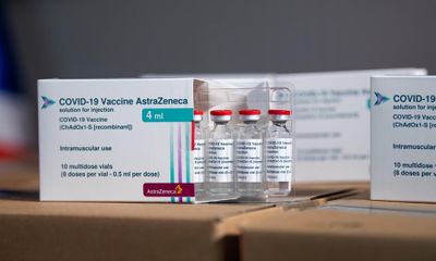 400.000 liều vaccine COVID-19 AstraZeneca do Nhật Bản viện trợ đã về đến Việt Nam