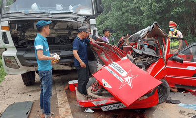 Nghệ An: Gia đình 4 người gặp tai nạn giao thông nghiêm trọng, 1 người tử vong