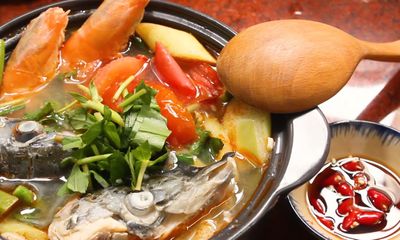 Cách nấu canh chua đầu cá hồi thơm ngon tuyệt hảo