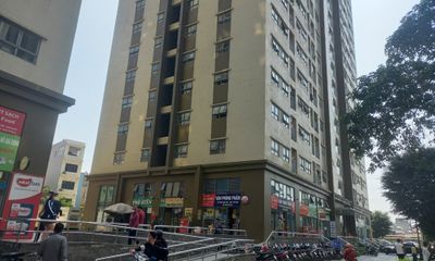 Hà Nội: Nam sinh lớp 8 rơi từ tầng cao chung cư xuống đất, tử vong thương tâm