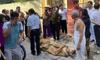 Vụ 3 con gái mang xăng đốt nhà mẹ đẻ tại Hưng Yên: Thêm một người con tử vong