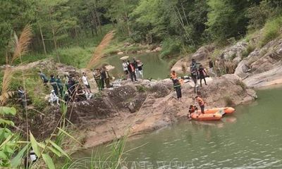 Lâm Đồng: Đi cắm trại cùng bạn gần hồ Ankroet, người đàn ông tử vong khi tắm thác