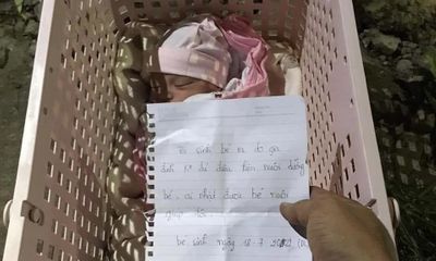 Vụ bé gái 1 ngày tuổi bị bỏ rơi trước trạm y tế xã: Xót xa bức thư của người mẹ